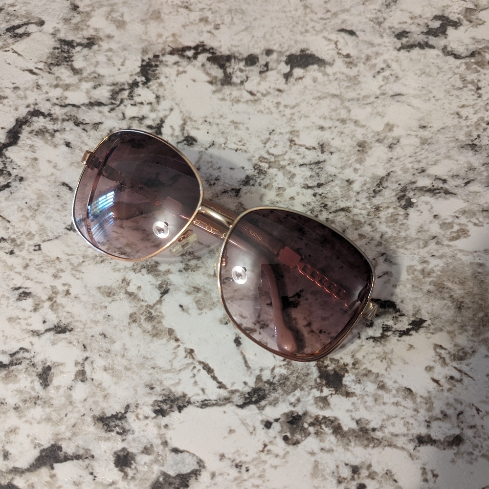 Jessica Simpson Aviators